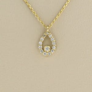 14k gouden collier met hanger bezet met briljant geslepen diamant tot. 0,07ct kopen? Bied vanaf 1!