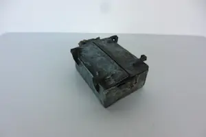 Mieke Oldenburg - Brons, Kastje met beweegbare deuren met vrouwfiguur kopen? Bied vanaf 200!