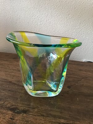 Glasfabriek Gullaskruf - Peter Kuchinke, zware glazen vaas, handgesigneerd kopen? Bied vanaf 50!