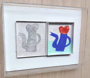 Klaas Gubbels - Ketel met hart, gemengde techniek op sigarendoos (netjes ingelijst) kopen? Bied vanaf 1295!