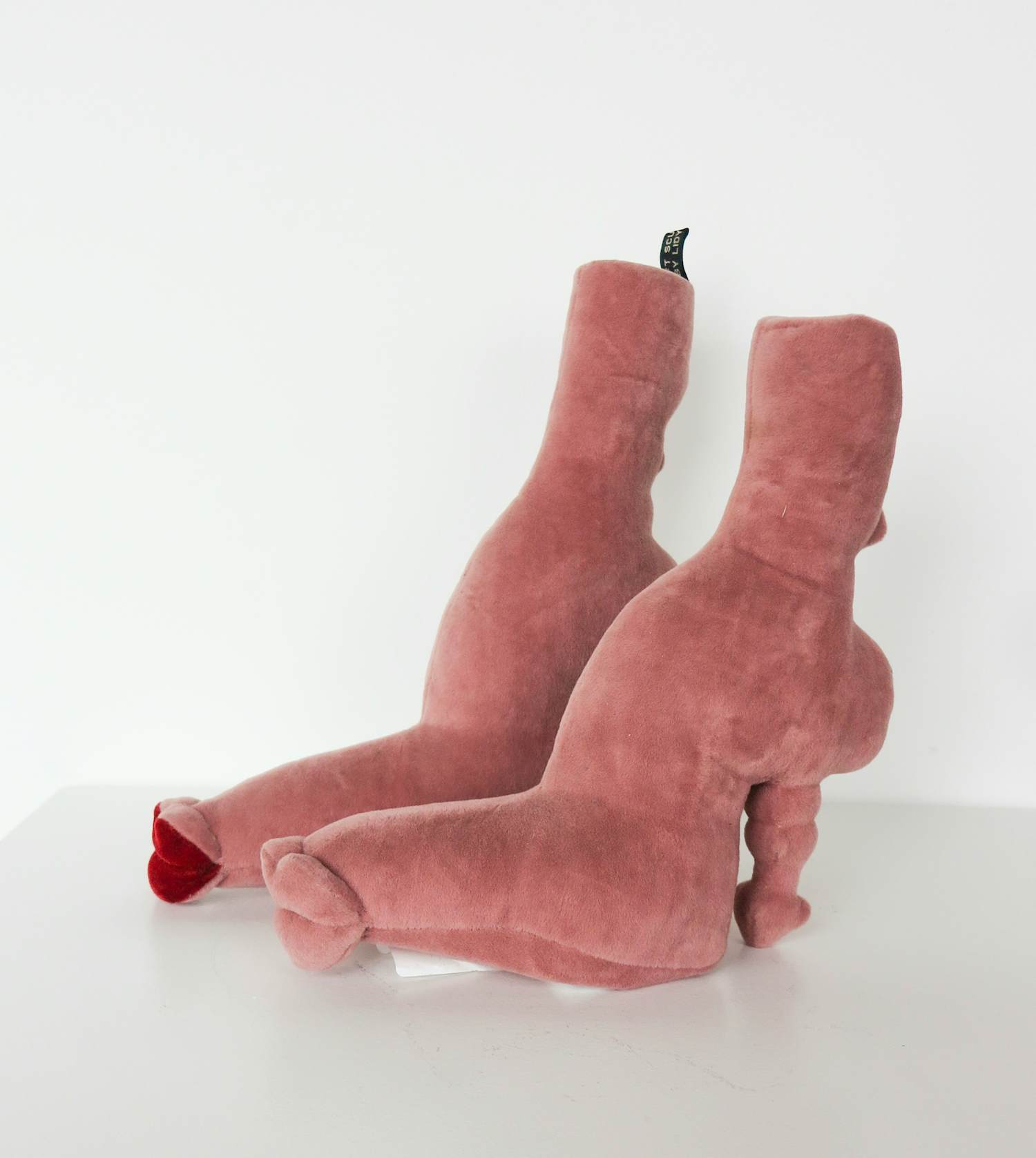 Lidy Jacobs - Sliding shoes / Soft Sculptures kopen? Bied vanaf 100!