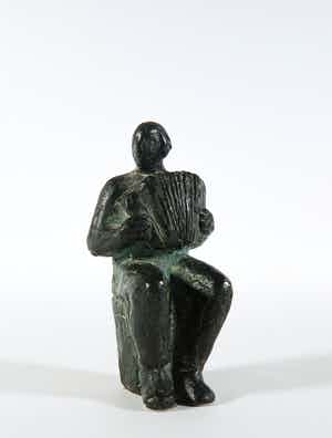 Karin Beek - Brons, Accordeonspeler verkocht voor € 120!