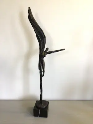 Klaas van den Berg - Zeldzaam sculptuur ( Titel onbekend) kopen? Bied vanaf 155!