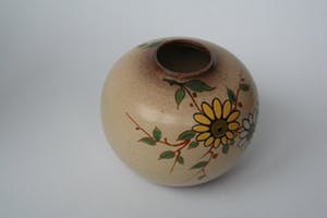 Niet of onleesbaar gesigneerd - gedraaide aardewerk vaas - plateel - gemerkt: 924 P.S. Holland kopen? Bied vanaf 1!