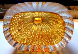 Ingrid Glas - sierlijk bewerkte vaas kopen? Bied vanaf 1!