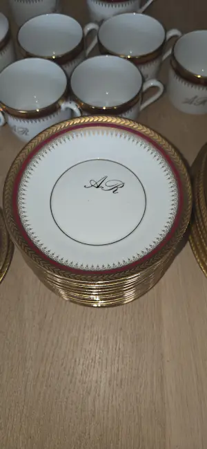 Royal Limoges - Porselein Servies Lomiges 70 stuks kopen? Bied vanaf 250!