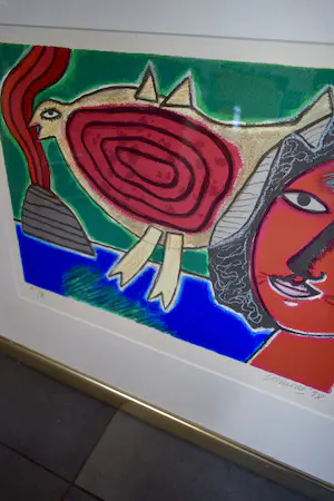 Corneille - Zeefdruk - Femme et oiso rouge - Ingelijst kopen? Bied vanaf 195!