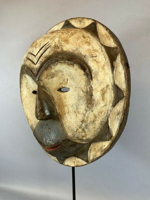Eket - 210955 - Old & Tribal used African round mask from Eket - Nigeria. kopen? Bied vanaf 65!
