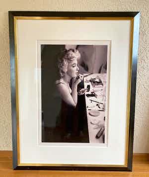 Sam Shaw - Marilyn Monroe voor de kaptafel verkocht voor € 500!