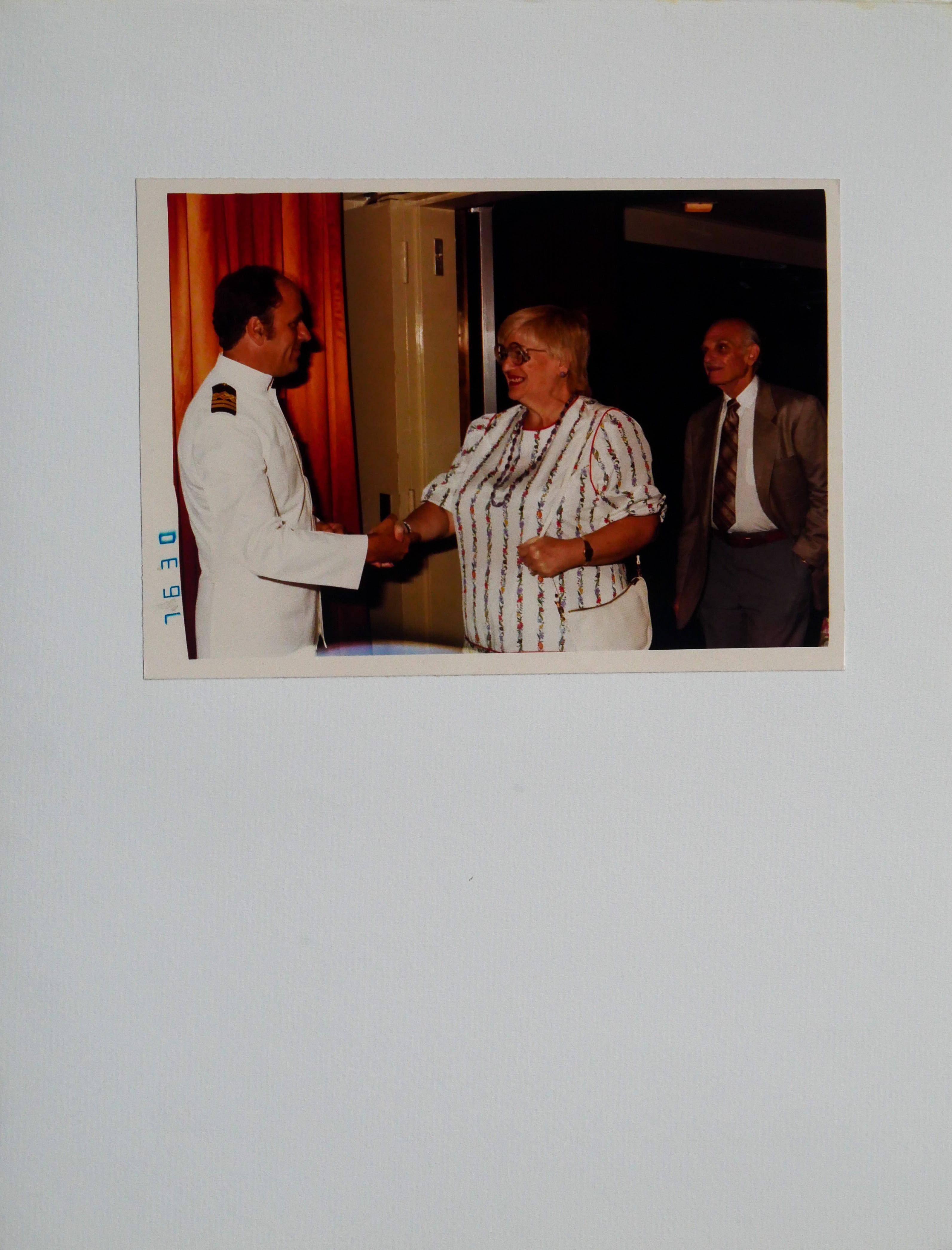 Jan Henderikse - The Handshaking Captain kopen? Bied vanaf 1!