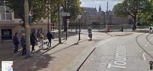 Klaas Werumeus Buning - Gezicht op het Binnenhof, olieverf op doek (mooi ingelijst, groot) kopen? Bied vanaf 1000!