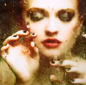Henri Senders - C-print op dibond, Cherry 3.54 P.M. vendu pour 40€ !