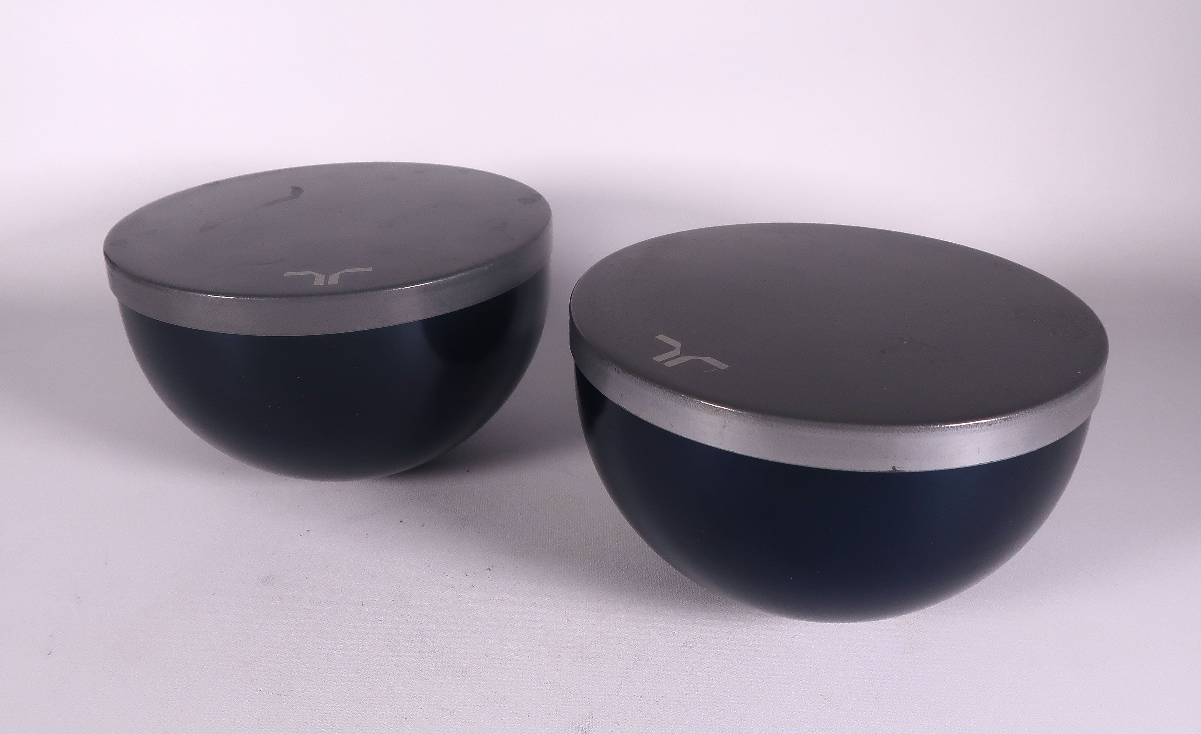 Marcel Wanders - Metaal, Twee schommeltrommels  verkocht voor € 1!