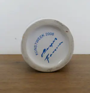 Casper Faassen - keramiek: 2 eierdopjes - kunstweek 2008 kopen? Bied vanaf 1!