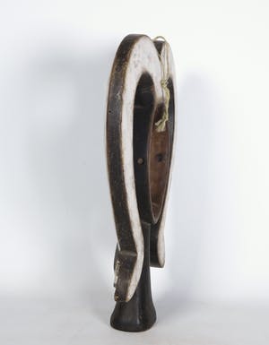 Kwele - Houten initiatiemasker met gestileerde hoorns kopen? Bied vanaf 50!