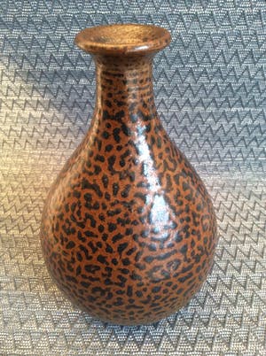 Niet of onleesbaar gesigneerd - Vaas met luipaard patroon kopen? Bied vanaf 1!