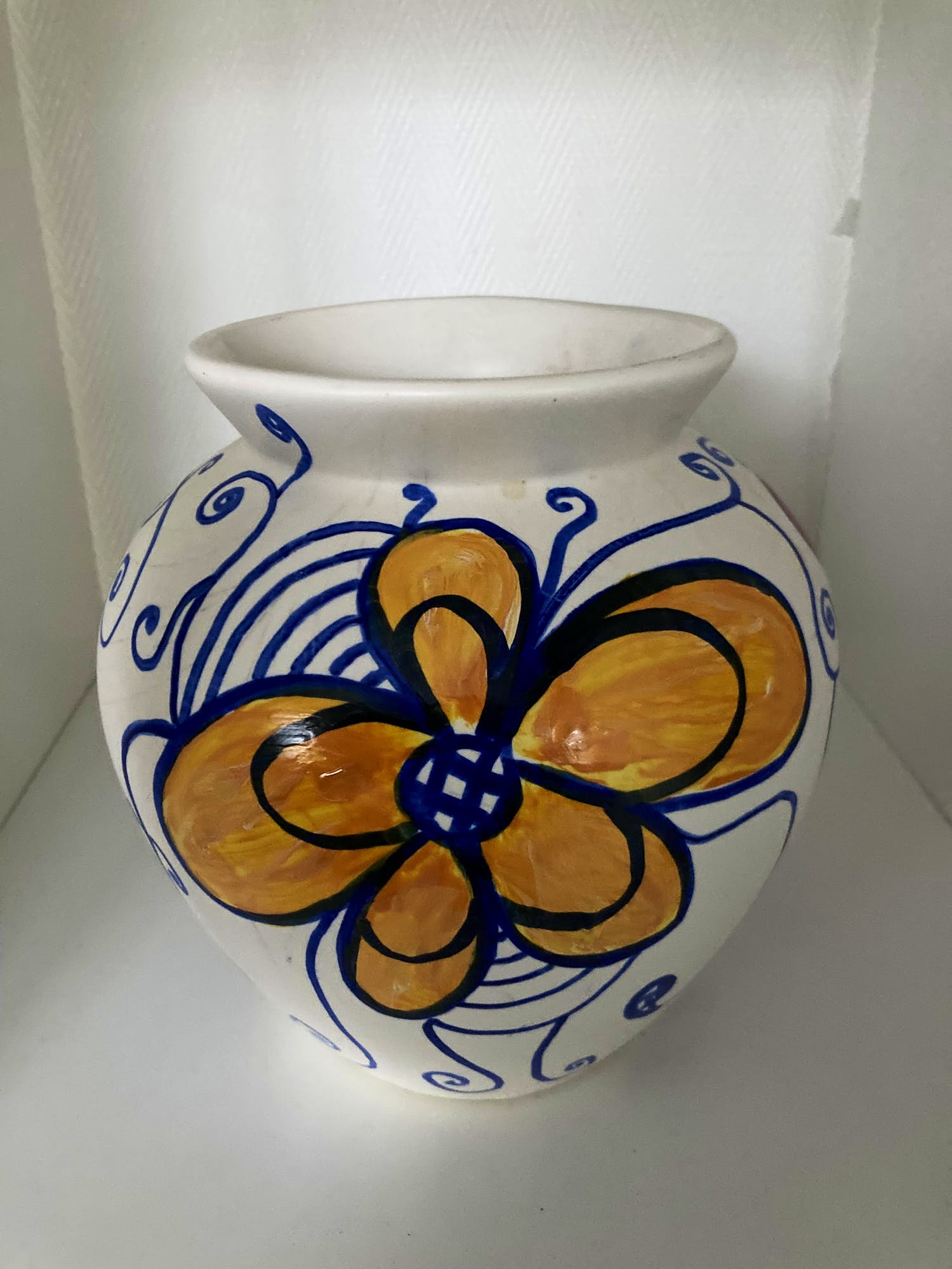 Marianne Bey - Flowers Vase verkocht voor € 1!