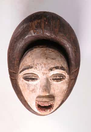 Fang - Hout, Masker verkocht voor € 1!