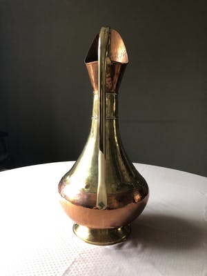 Niet of onleesbaar gesigneerd - koperen vaas Ville de Dinant kopen? Bied vanaf 1!