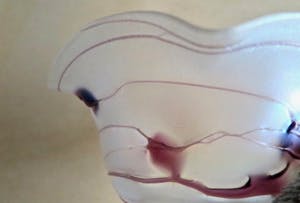 Glashutte Poschinger - Design Schaal - Groot - Handgemaakt - Waaiervormig - Iriserend glas+Purple spots kopen? Bied vanaf 1!