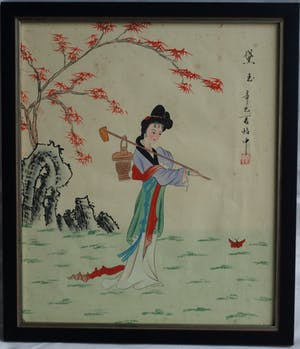 Niet of onleesbaar gesigneerd - 2 ingelijste schilderijen op zijde , Chinees? Japans?, Vrouw in landschap kopen? Bied vanaf 1!