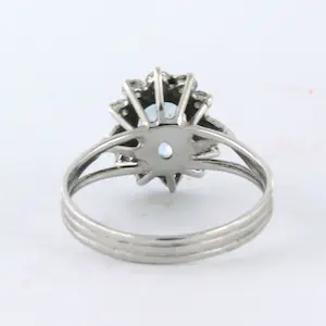 18k witgouden ring met topaz en briljant geslepen diamant 0.41 ct - rm 18.25 kopen? Bied vanaf 525!