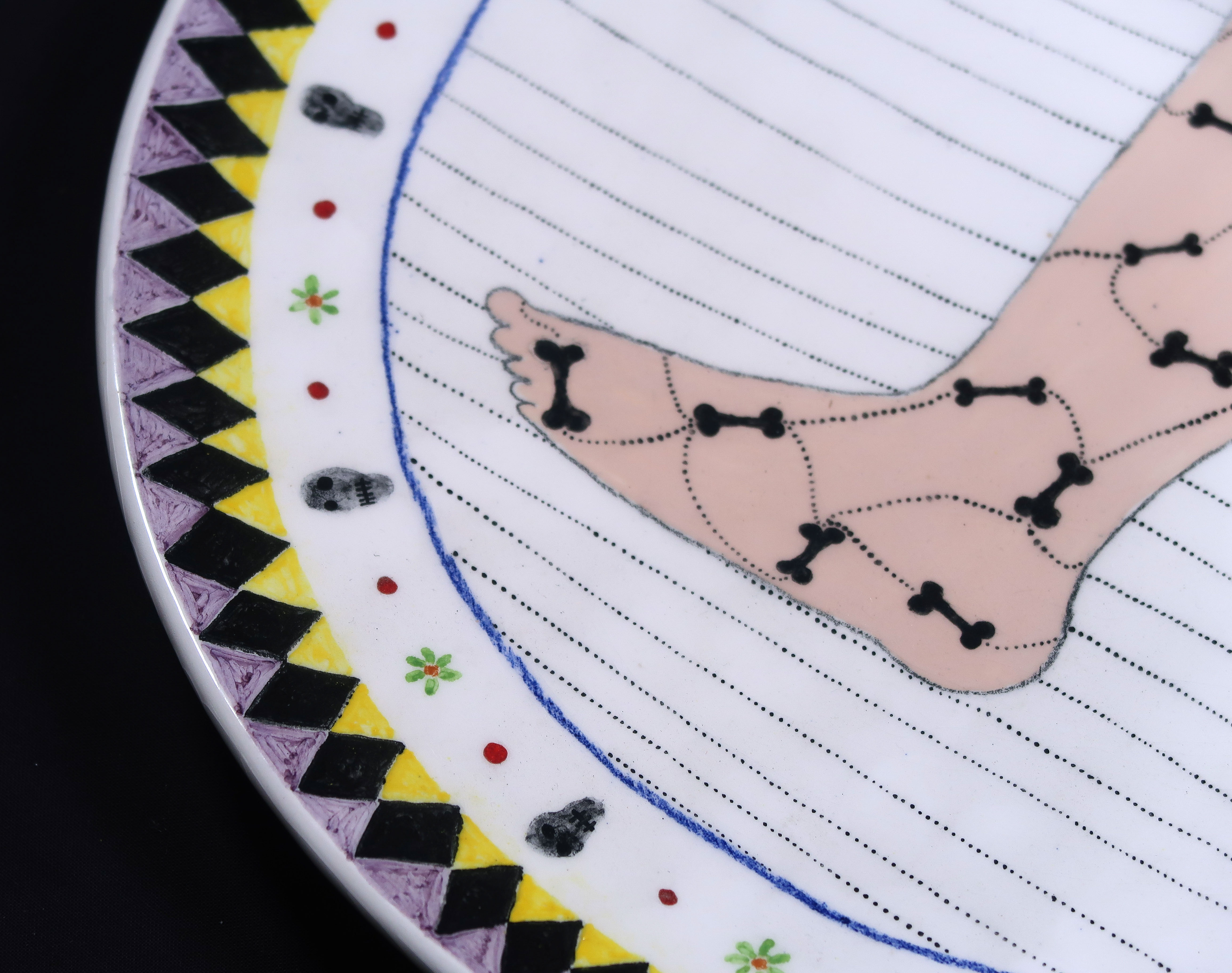 Carin Unverzagt - Keramiek bord, Been met botjes kopen? Bied vanaf 40!