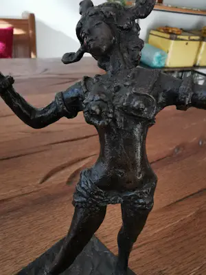 Suus Boschma Berkhout - Mata hari kopen? Bied vanaf 175!