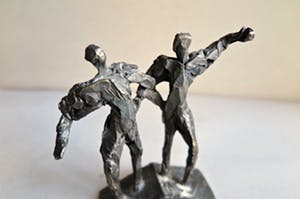 Astrid Veldhuyzen-Koppen - Vriendschap voor het leven - Krachtig Brons met vergulden accenten kopen? Bied vanaf 1!