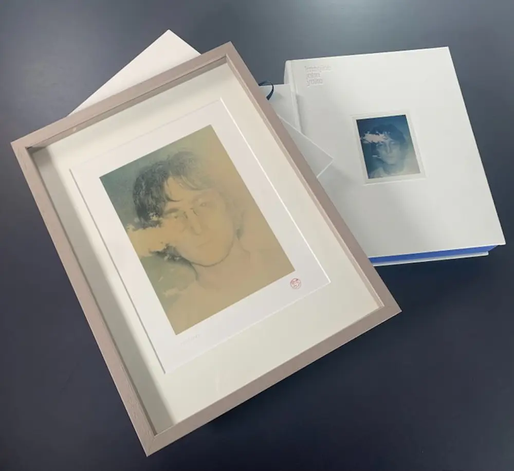 Yoko Ono (1933)