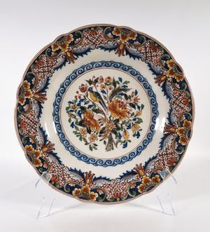 Koninklijke Tichelaar Makkum - Groot polychroom gedecoreerd sierbord kopen? Bied vanaf 1!