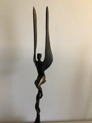 Klaas van den Berg - Sculptuur “ Godin Athena “. kopen? Bied vanaf 149!