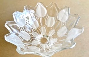 Walther glas - Schaal op voet-Floraal Design -Zware kwaliteit loodkristal-Geslepen&Gesatineerd kopen? Bied vanaf 1!