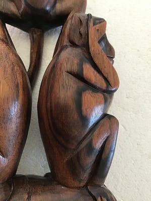 Curiosa - Art Deco.houtsnijwerk ,aapjes.Amsterdamse school stijl. kopen? Bied vanaf 50!