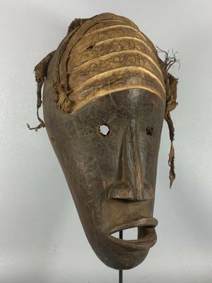 Dan - 200416 - Old African mask from the Dan - Liberia. kopen? Bied vanaf 45!