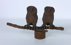 Paul Beckers - Drie sculpturen van ijzer en terracotta, Vogels (Ibis, Oehoe en uiltjes) + boek! kopen? Bied vanaf 250!