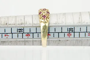 Surinaams 18 krt geel gouden kleursteen-ring - kleine maat - dames / kindermodel kopen? Bied vanaf 110!