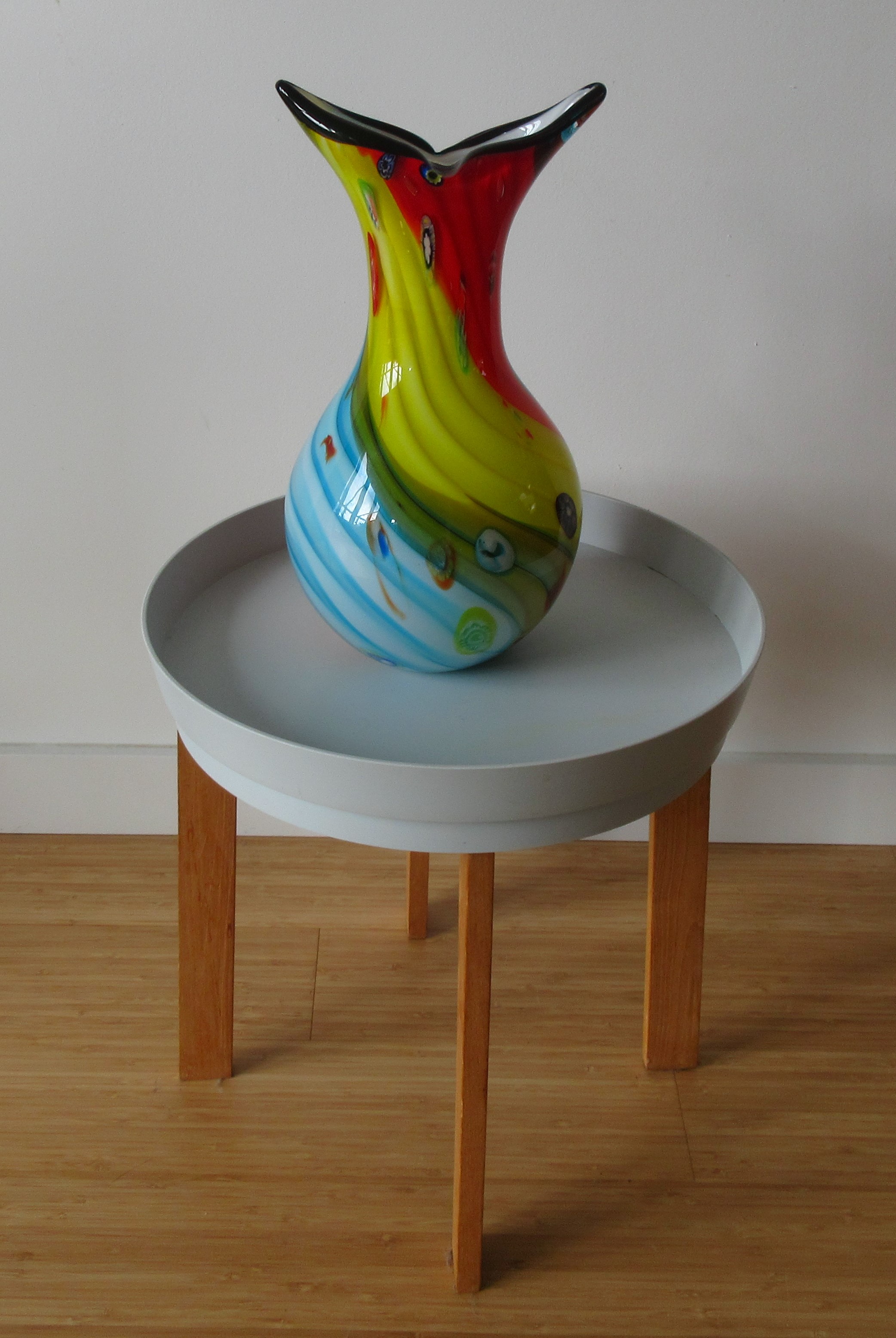 Niet of onleesbaar gesigneerd - Murano (toegeschr.) Prachtige meerkleurige Murrine studio glazen vaas  kopen? Bied vanaf 1!