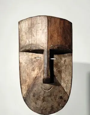 Duma - masker, Gabon kaufen? Bieten Sie von 25!