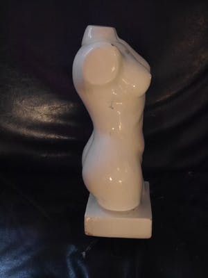 Niet of onleesbaar gesigneerd - torso vrouw kopen? Bied vanaf 10!
