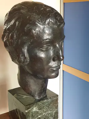 Johan G. Wertheim - Jobs Wertheim: Portret van Jeanna Vogelsang. kopen? Bied vanaf 350!