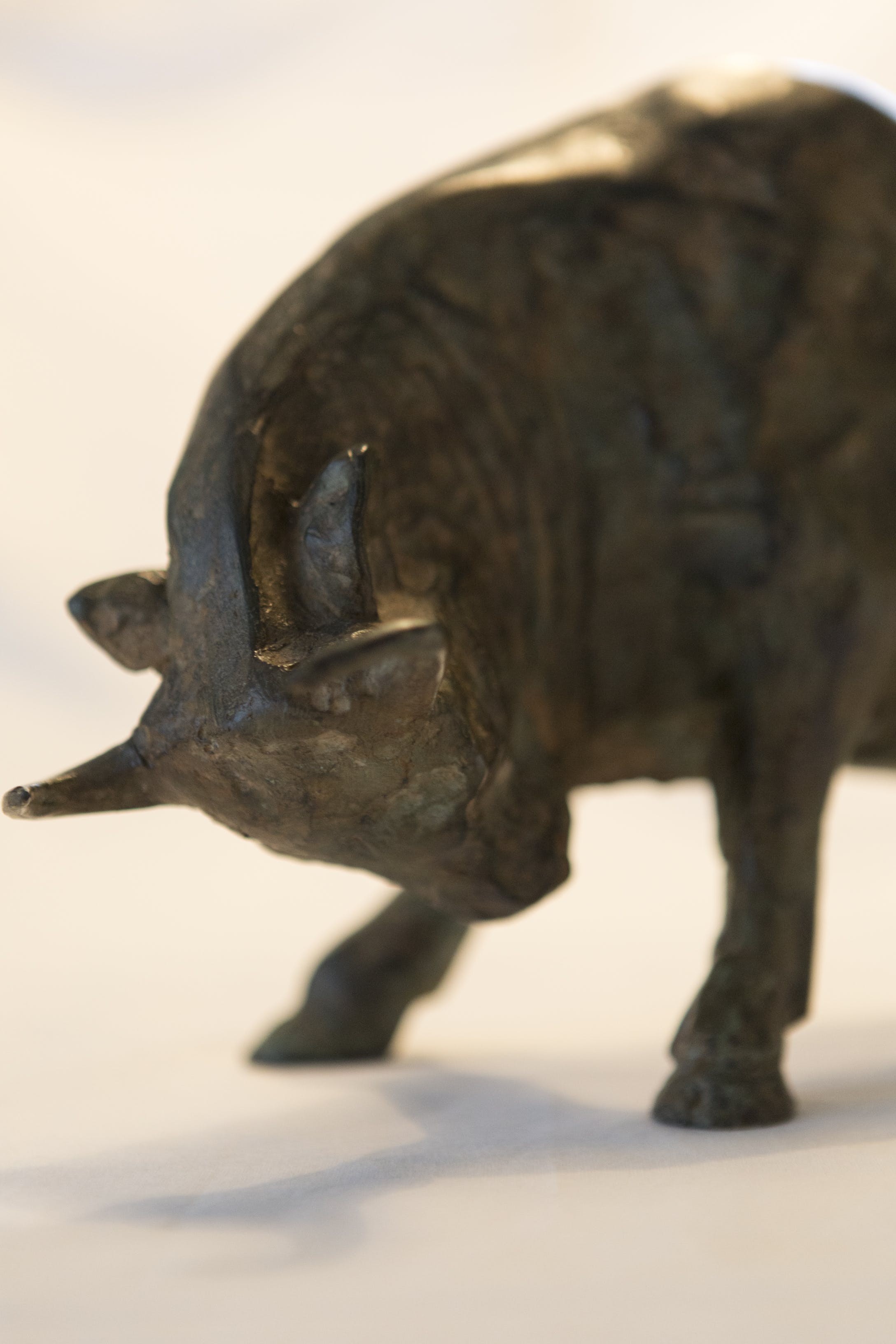 Pierre Chenet - Le Taureau/Charging Bull kopen? Bied vanaf 300!