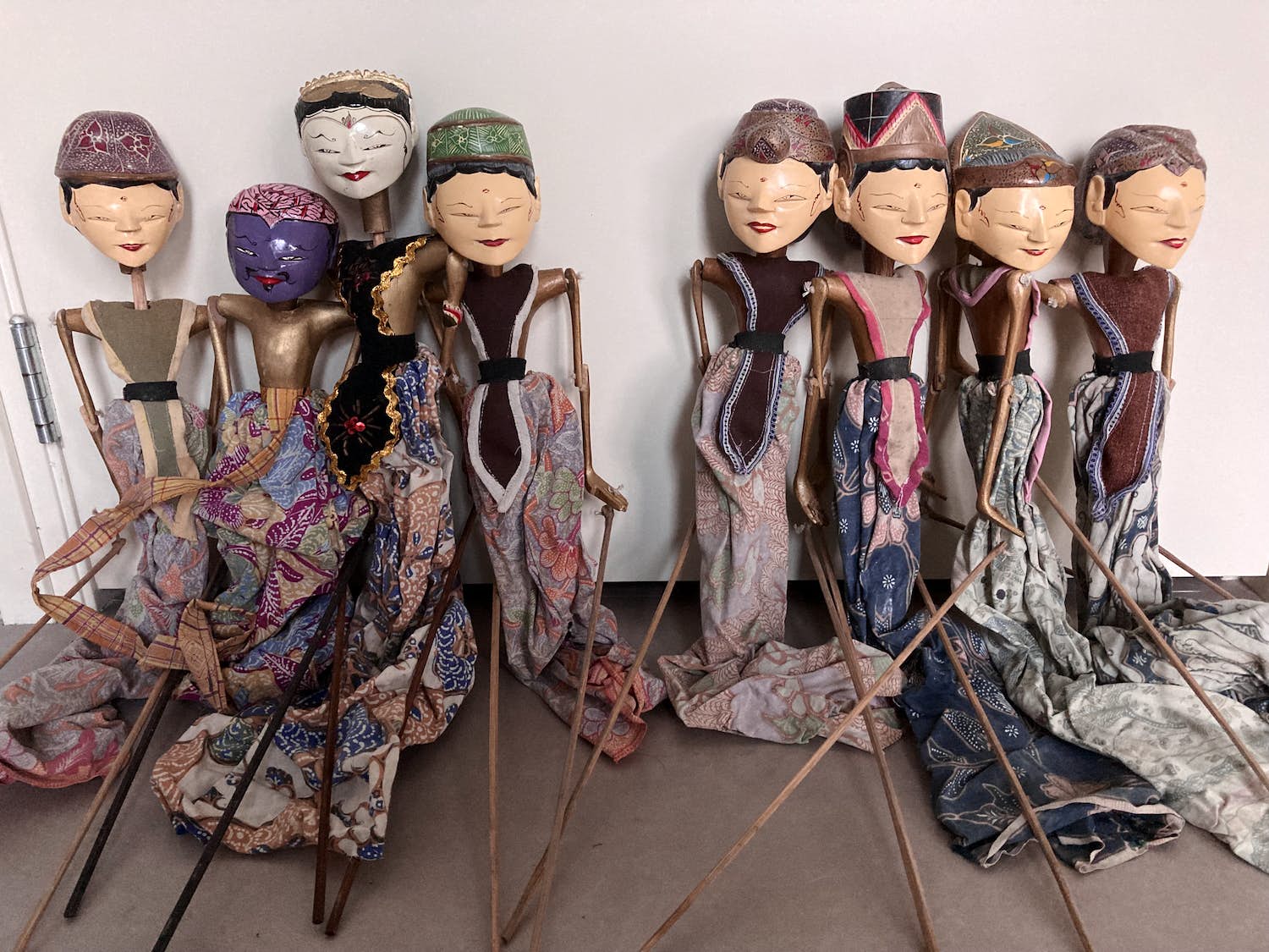 Niet of onleesbaar gesigneerd - Wajangpoppen wajong golek kopen? Bied vanaf 1!
