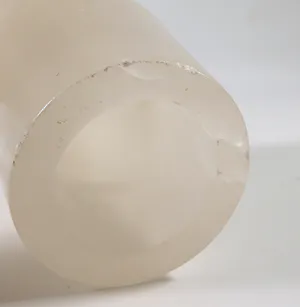 Immanuel Klein - Vrijgevormd object van albast, Industrial sculpture kopen? Bied vanaf 100!