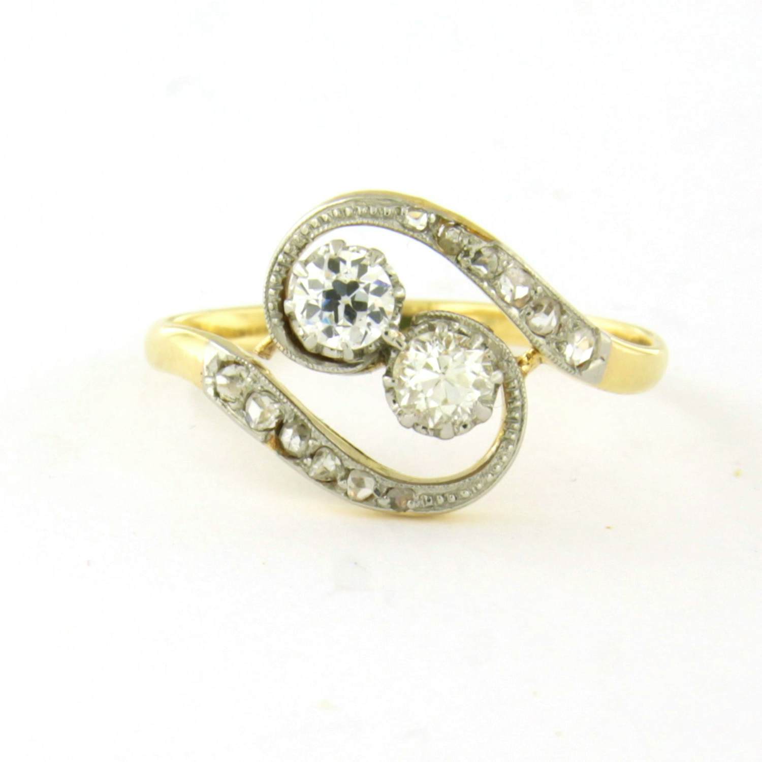 18k bicolour gouden ring met Bolsjewiek en roos geslepen diamanten tot. 0.50ct kopen? Bied vanaf 460!