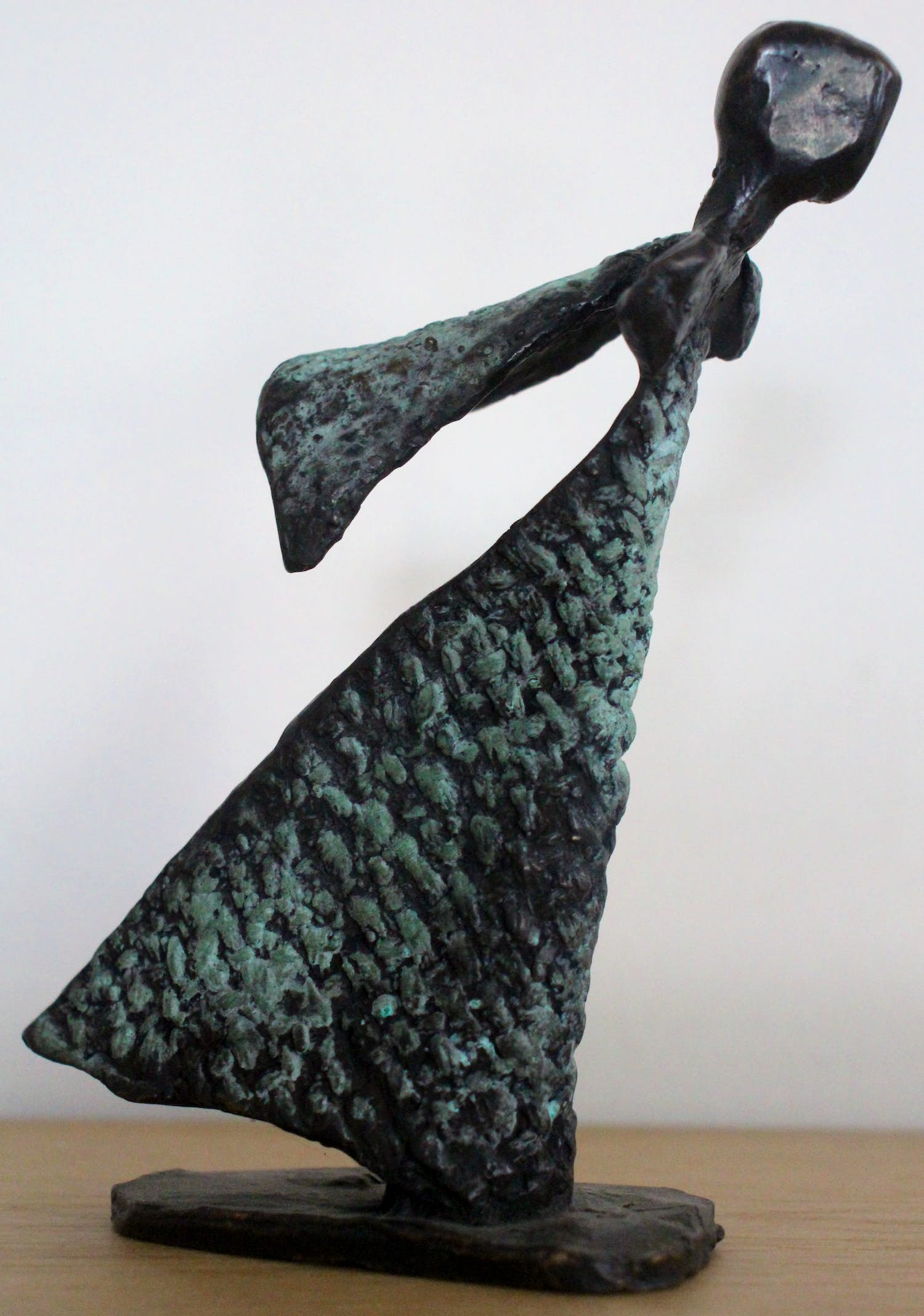 Renee van Leusden - Bronzen beeldje - 2000 verkocht voor € 175!