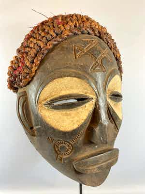 Chokwe - 220267 African mask from the Chokwe - Angola. verkocht voor € 55!