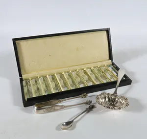 Lot zilver, verzilverd en kristal kopen? Bied vanaf 1!