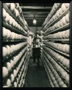 Paul Huf - Foto, Kaaspakhuis verkocht voor € 1!