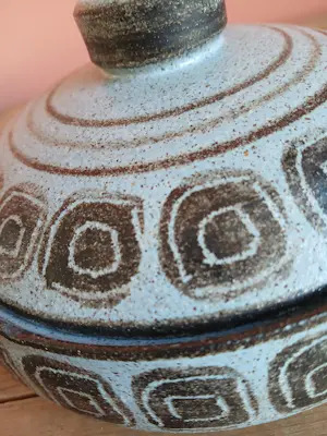 Han Cornelissens - vintage keramische kom schaal met deksel kopen? Bied vanaf 15!